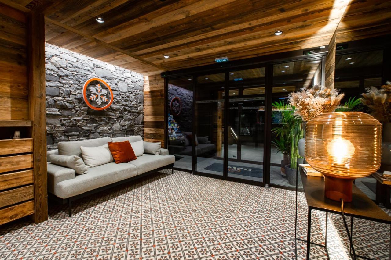 Hotel Neve Morzine Exteriör bild